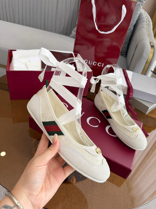 GG Dance Shoes White in Nubuck Suede with Classic GG Fabric 788167