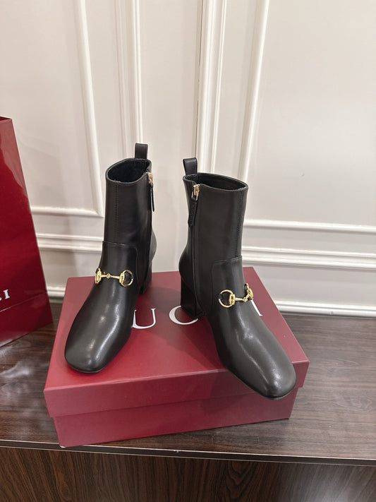 Gucci Horsebit Chunky Heel Ankle Boots Black Cowhide 490560