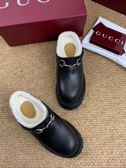 Gucci FW 25 Horsebit Suede Clog Black Leather with Shearling 506443