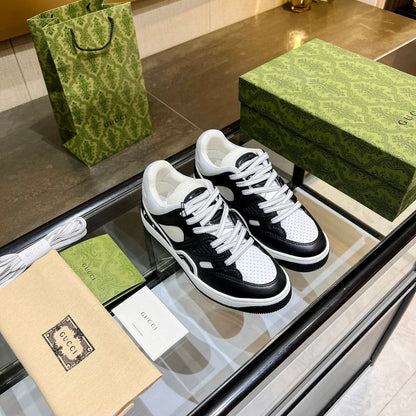 GG Basket Low Trainers White Black Leather 816635