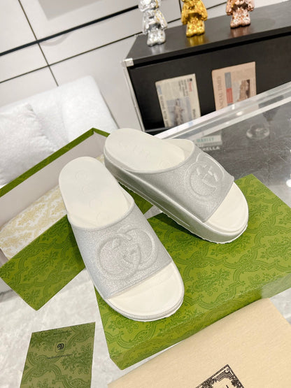 GC 25 Interlocking G 50mm Slide Sandal Gray White Cowhide 292387