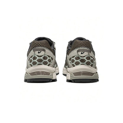 ASICS Gel-Kahana 8 'Pepper / Dark Sepia'