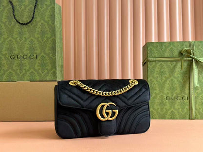 GG 2025 Marmont 26cm Bag Black Gold Velvet Leather
