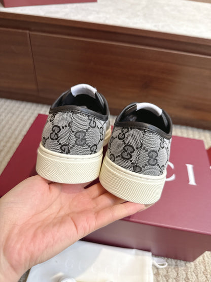 GG Tennis 1977 Low-Top Sneakers Black Grey Leather Canvas 104423