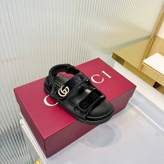 GG 26s Dad Sandals Black Leather Velvet 714862