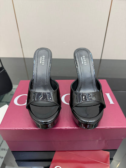 GG 26s Sandal 12cm Black Patent Leather 828219