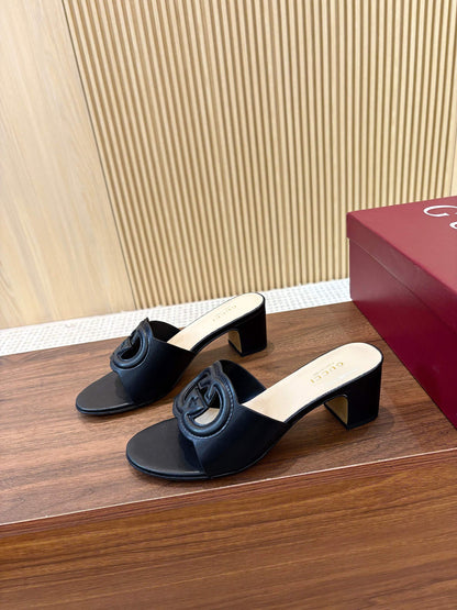 GG Interlocking G Cutout Sandals 5.5cm Black Sheepskin 646499