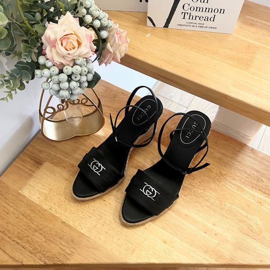 GG 26ss Platform Wedge Sandals 9cm Black Sheepskin Straw 692204