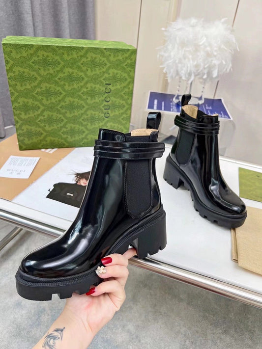 GG ankle boots black patent leather gold buckle
