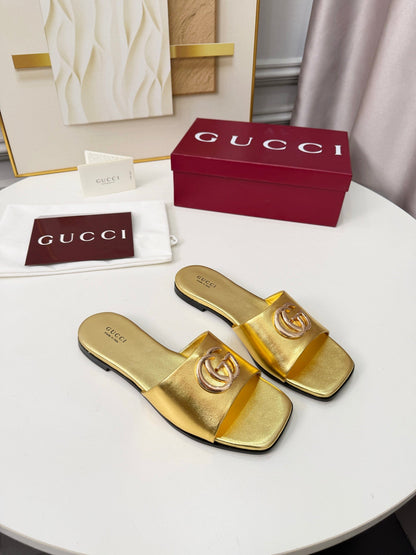 GG 2026 Early Spring Mule Gold Sheepskin 688517