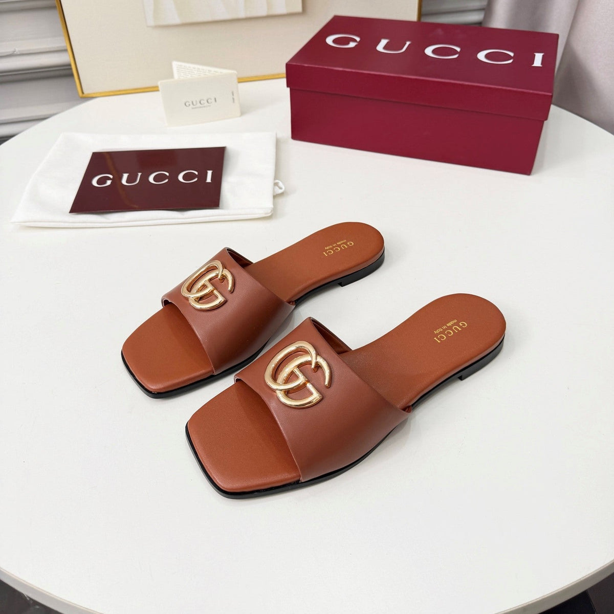 GG 2026 Early Spring Mule Brown Sheepskin 688522