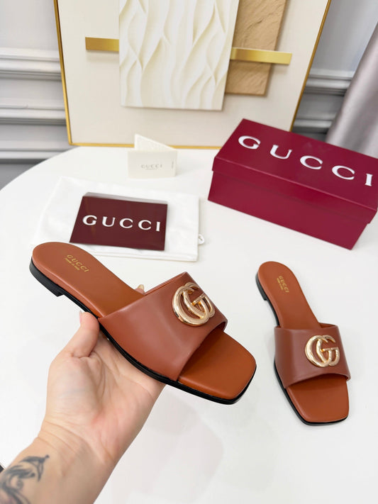 GG 2026 Early Spring Mule Brown Sheepskin 688522