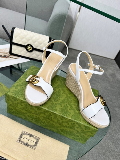 GG 26s Marmont Sandals 10cm Sandals Light Gold Metalic Leather 926708