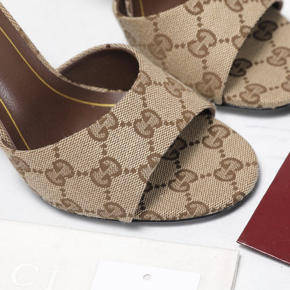 GG 26s Slide 5.5 With Bamboo Motif Beige Canvas 961215