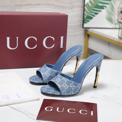 GG 26s Slide 10.5 With Bamboo Motif Blue Canvas 961216