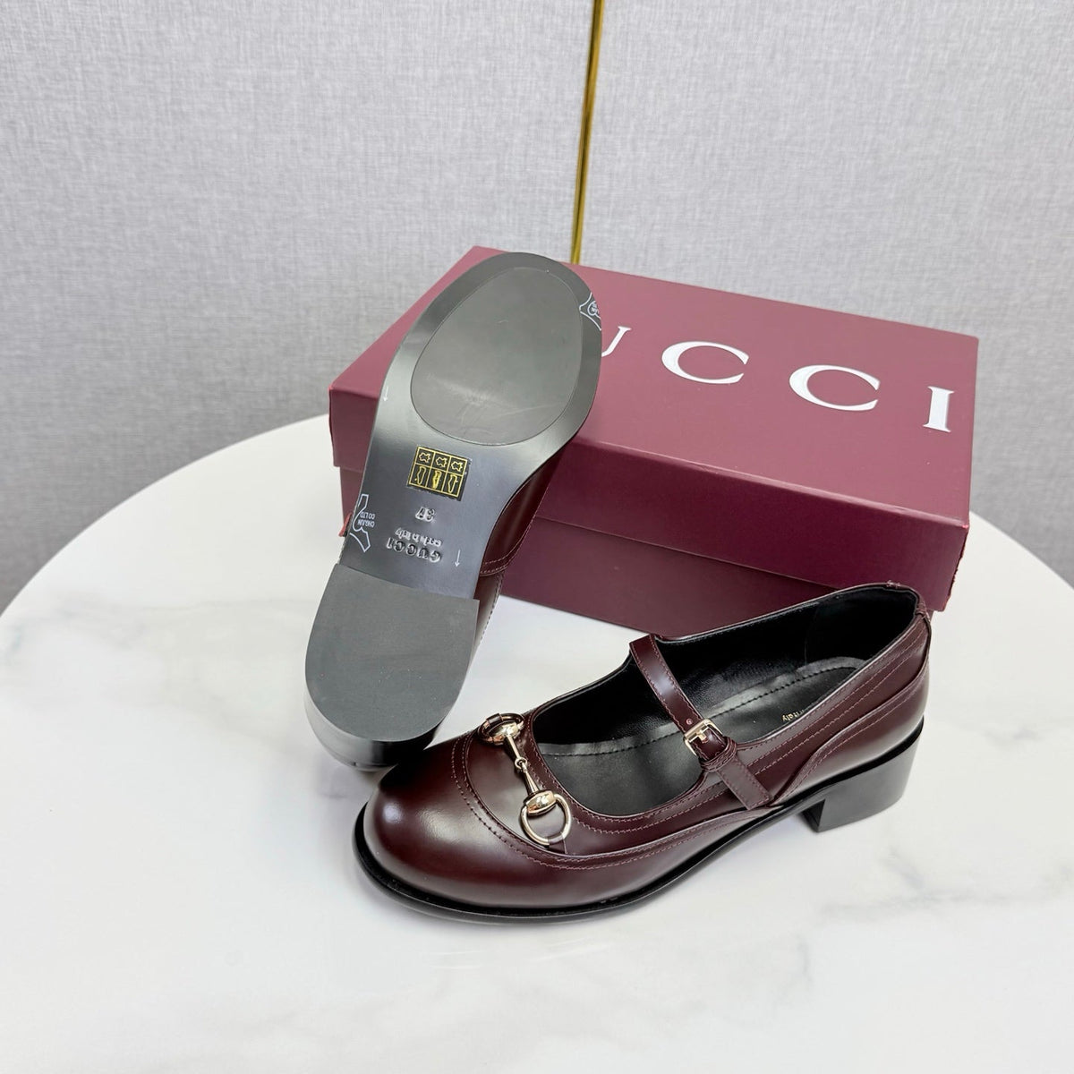 GG 26s Horsebit Loafers Burgundy Glossy Leather 639923