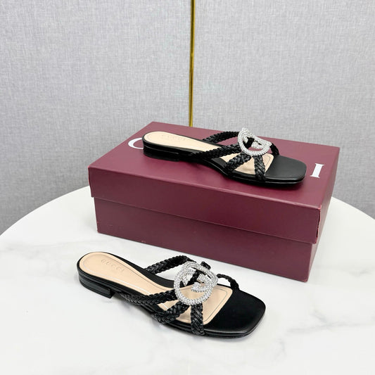 GG 26s Slippers With Crystal Interlocking G Black Leather 639929