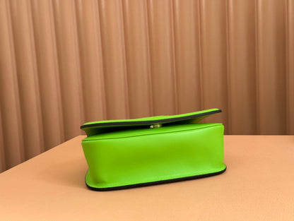 GG Blondie Handbag 21.5cm Green Calfskin