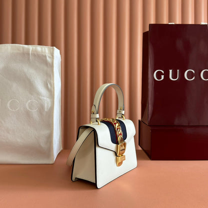 GG Sylvie Mini Chain Bag White Lambskin 285220