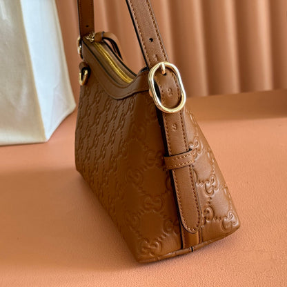 GG Emblem Shoulder Bag Brown Embossed Cowhide