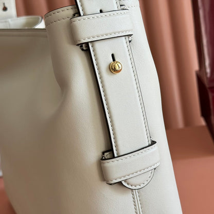 GG Beatrix Medium Tote Bag Cream Smooth Leather GHW 272127