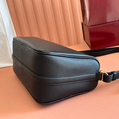 Gucci Half Horsebit Mini Bag 31.5 Black Grain Cowhide 273165