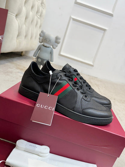 GG Stretch Low-Top Trainers Black Leather 824428