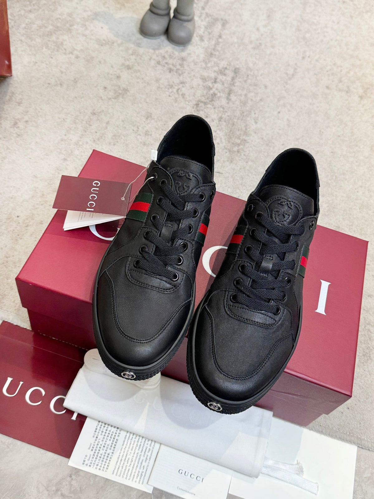 GG Stretch Low-Top Trainers Black Leather 824428