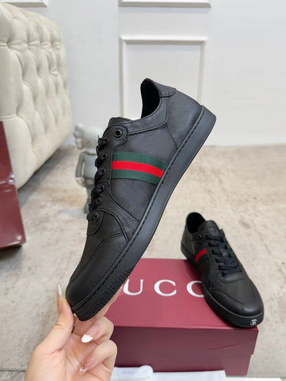 GG Stretch Low-Top Trainers Black Leather 824428