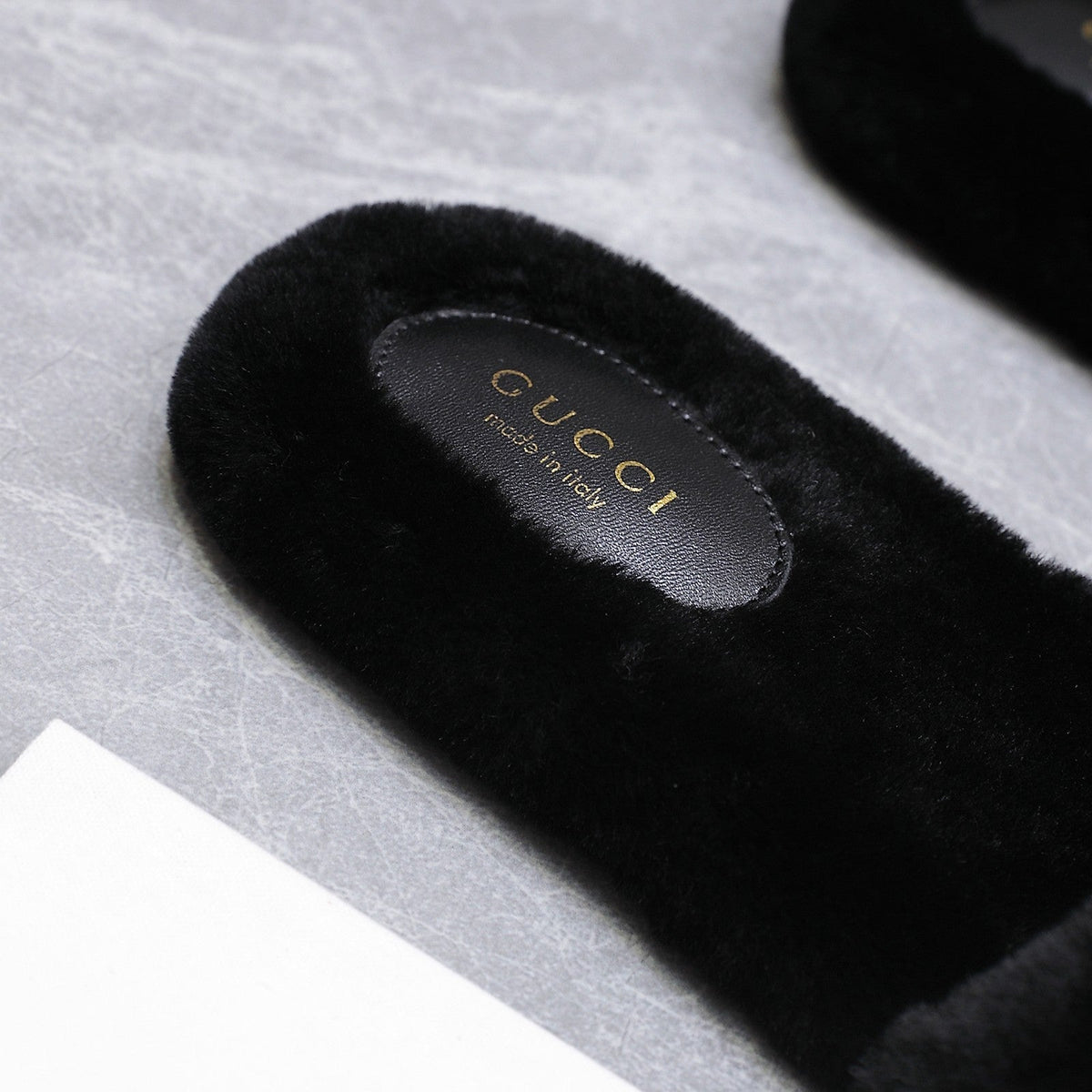 GG Women's Slide with Horsebit Black Fur 600973