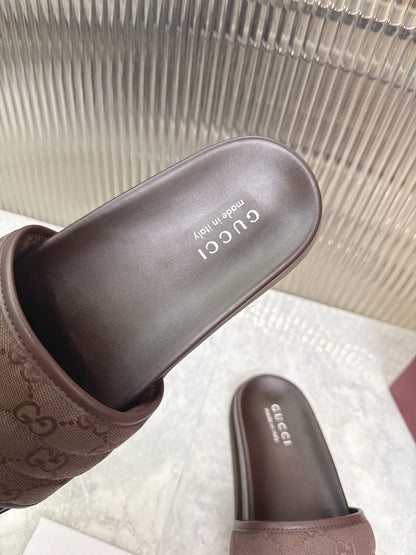 GG Slide Sandal Brown Canvas Rubber 788183